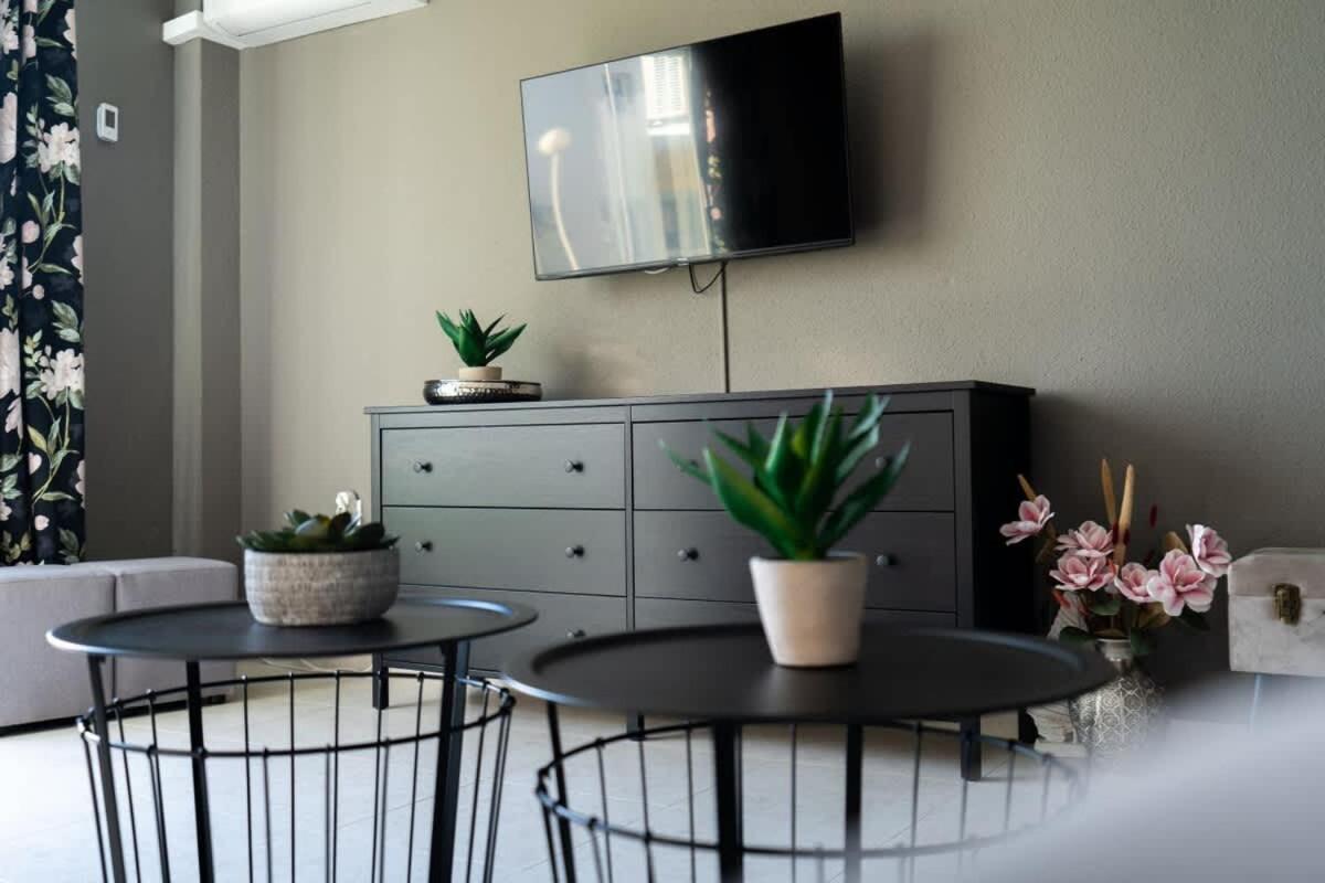 Marbellamar Calahonda - 2-Bedroom Apartment 50 Meters From The Beach Exteriör bild